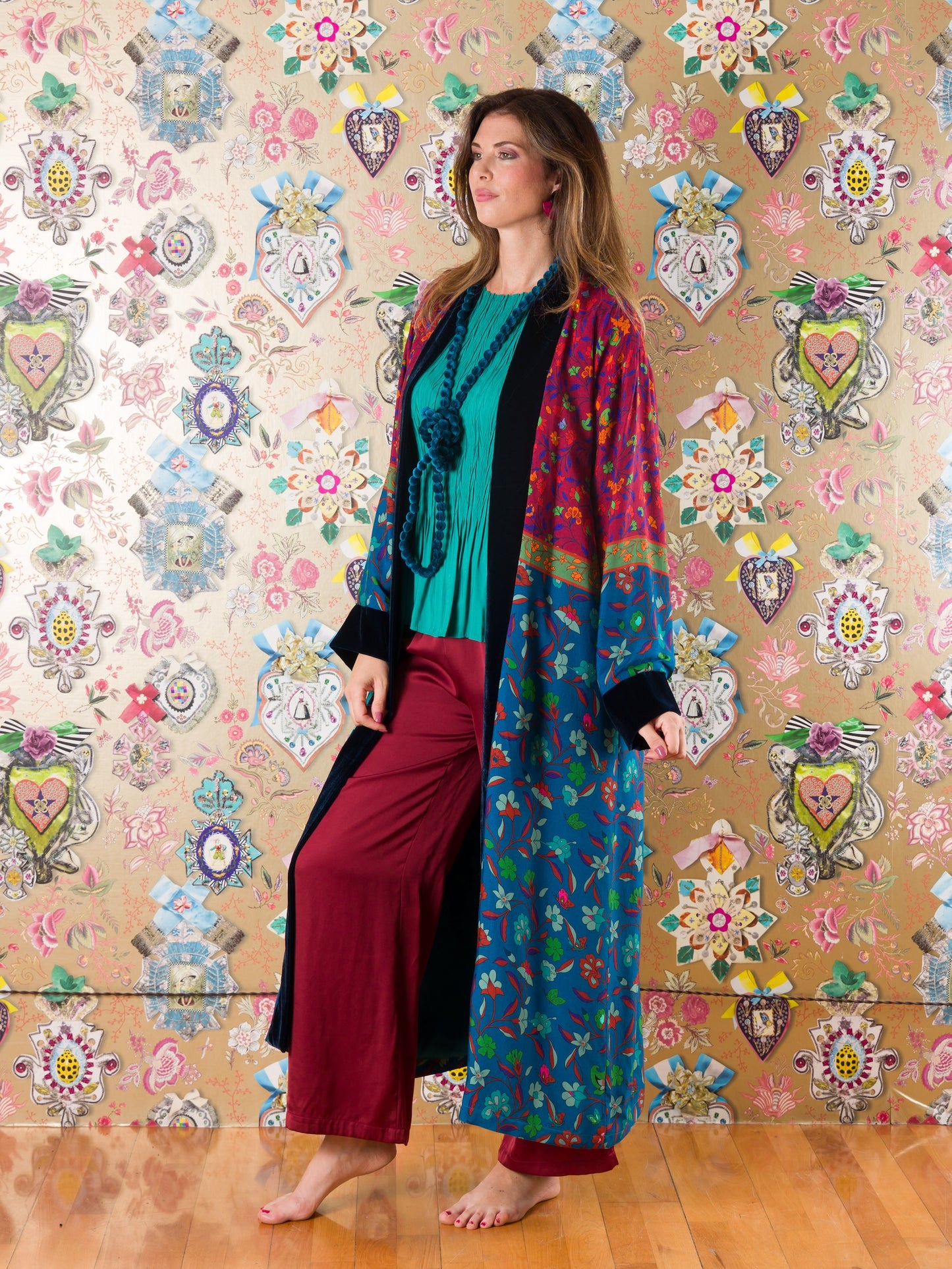 Kimono Mokala con bordi di velluto