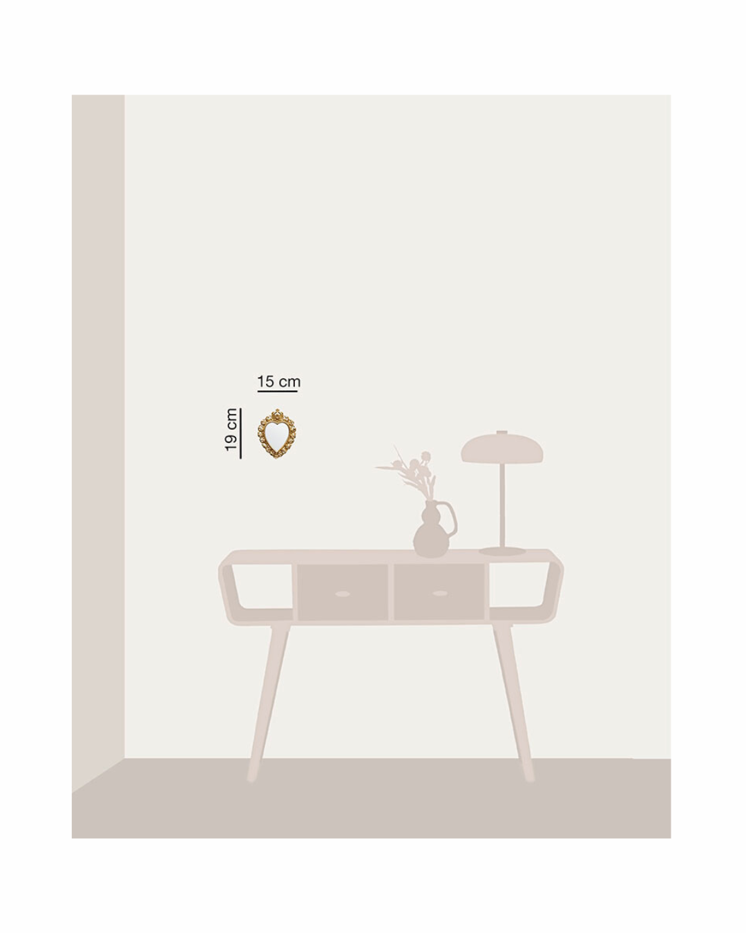 Specchio dorato a forma di cuore con corona