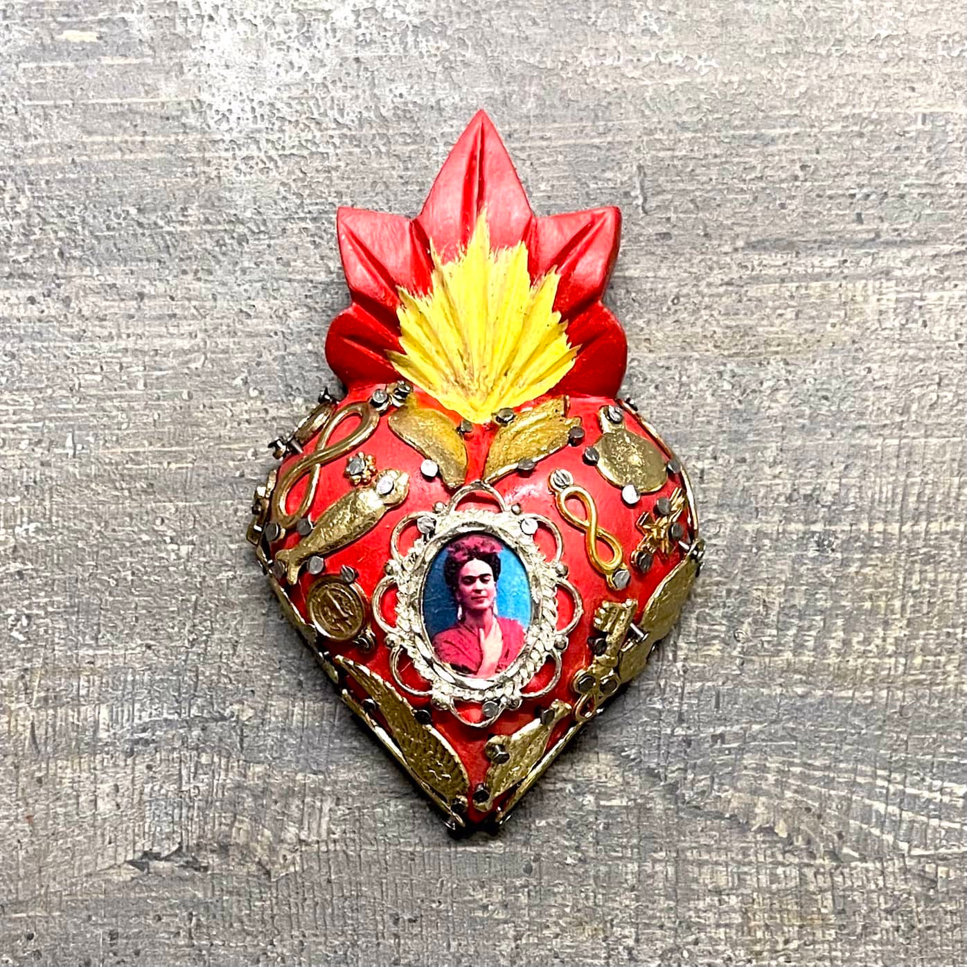 Cuore Sacro In Legno - Frida