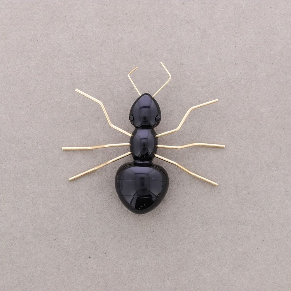 Spilla formica