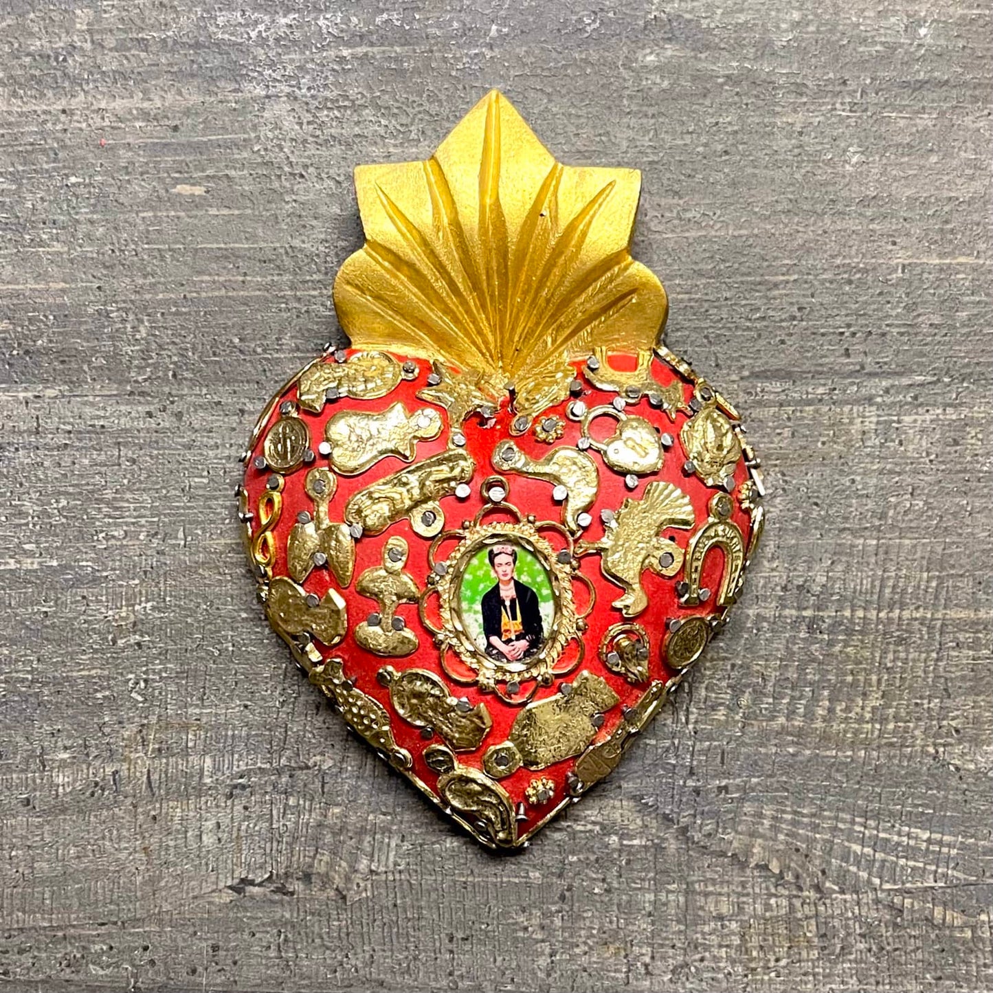 Cuore Sacro In Legno - Frida