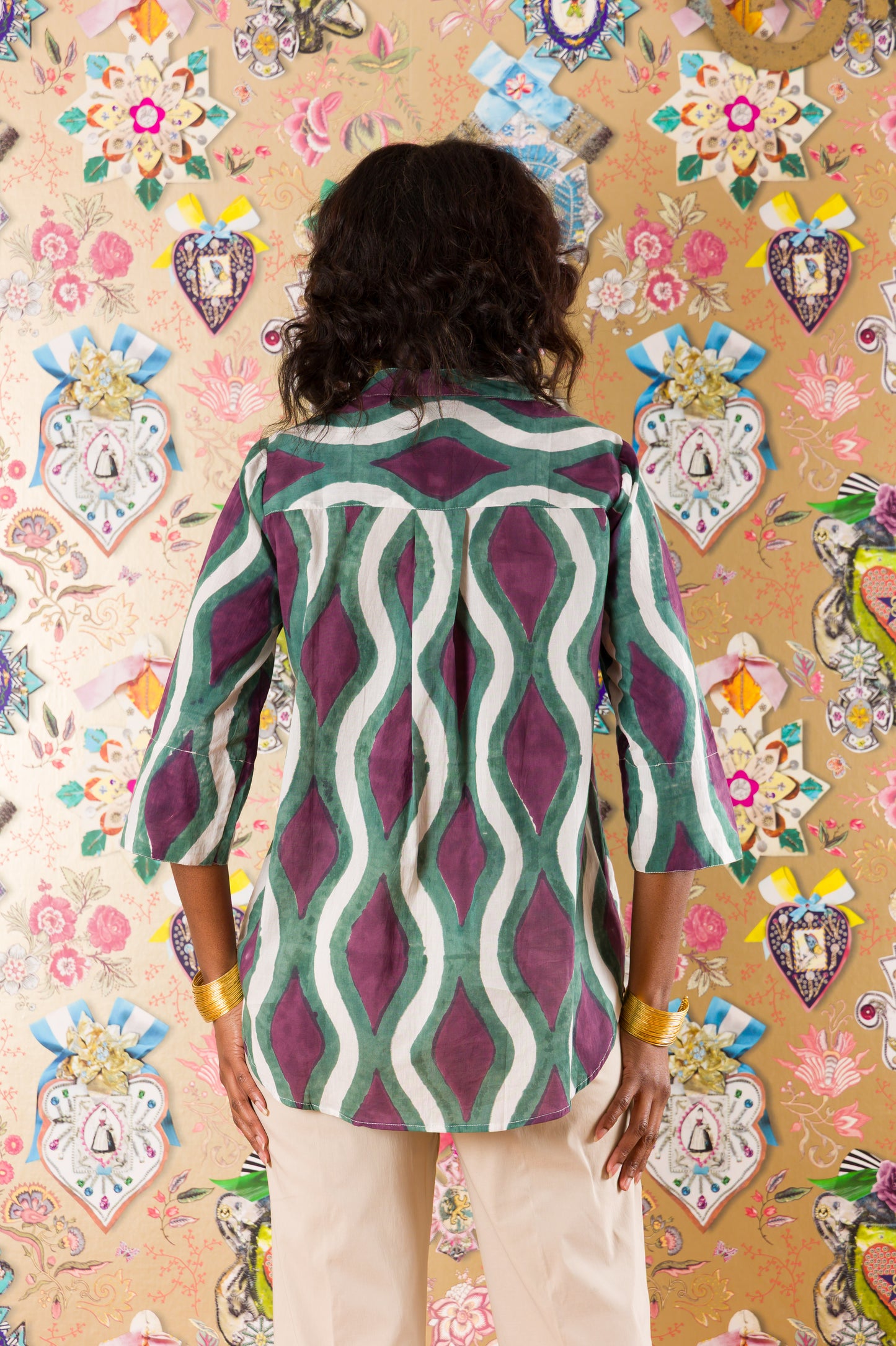 3-button shirt in Poppy Orange printed silk